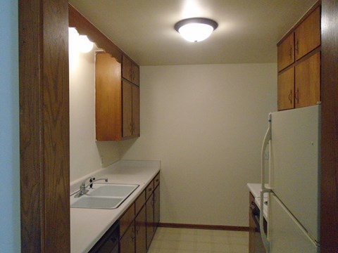 Floor plan for 2 beds, 2 baths, 1000 sqft